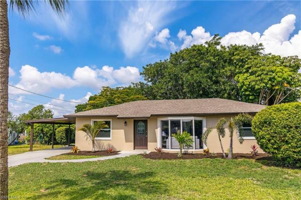 Suburban Park, 1003 April Ln, North Fort Myers, Florida 33903, image 2