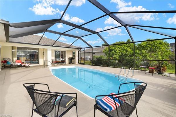 Cape Coral, 2305 19th Pl, Cape Coral, Florida 33991, image 3