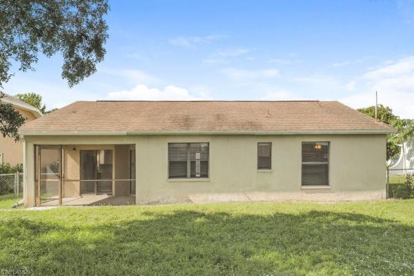 Cape Coral, 427 18th St, Cape Coral, Florida 33990, image 1