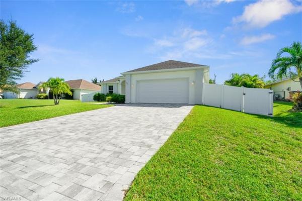 Cape Coral, 825 5th Pl, Cape Coral, Florida 33990, image 3