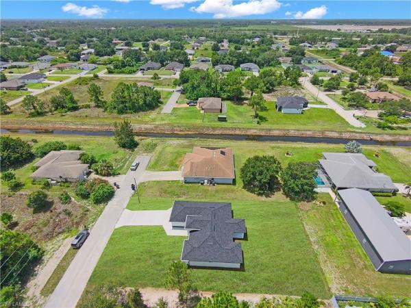 Lehigh Acres, 4606 S Irene Ave, Lehigh Acres, Florida 33976, image 3