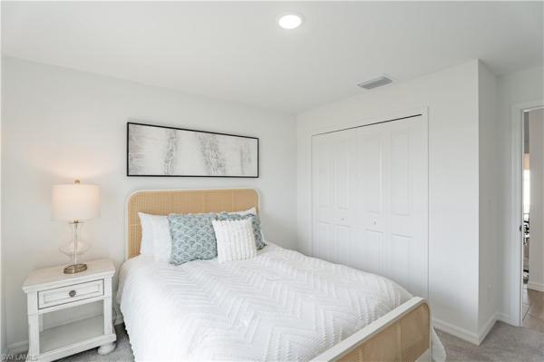 Cape Coral, 301 10th St, Cape Coral, Florida 33909, image 3