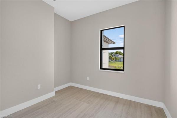 Cape Coral, 2836 1st Ter, Cape Coral, Florida 33991, image 3