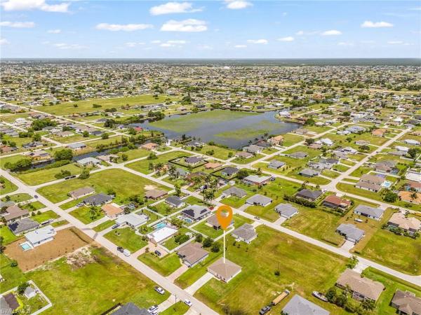 Cape Coral, 127 10th Ter, Cape Coral, Florida 33993, image 1