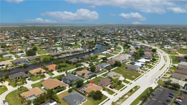 Cape Coral, 3418 Oasis Blvd, Cape Coral, Florida 33914, image 2