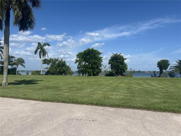 River Towers, 4260 20th Pl #205, Cape Coral, Florida 33904, image 1