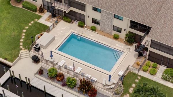 511 43rd St #203, Cape Coral, Florida 33904, image 2