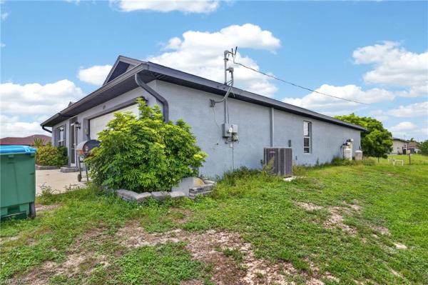 Cape Coral, 1139 14th Ter, Cape Coral, Florida 33993, image 3