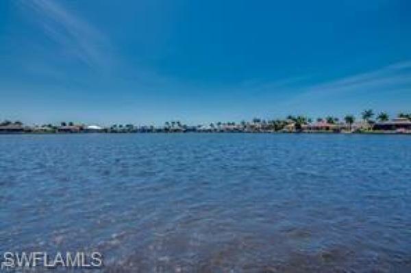 Cape Coral, 702 52nd St, Cape Coral, Florida 33914, image 1