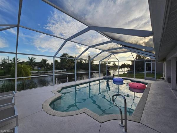 Cape Coral, 318 28th St, Cape Coral, Florida 33914, image 3