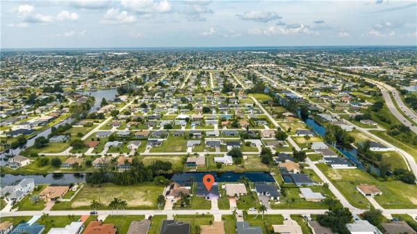 Cape Coral, 2704 2nd Pl, Cape Coral, Florida 33914, image 1
