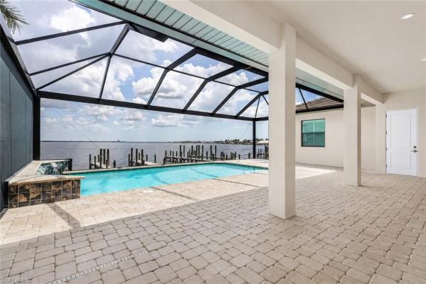 Cape Coral Residential, 2262 28th St, Cape Coral, Florida 33904, image 2