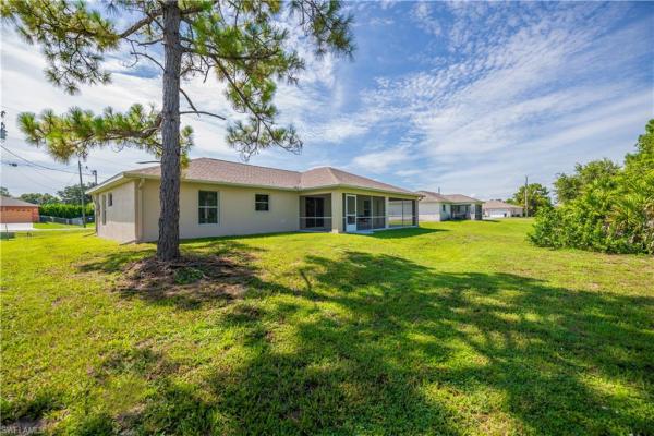 Mirror Lakes, 720 Zebu Pl, Fort Myers, Florida 33913, image 3