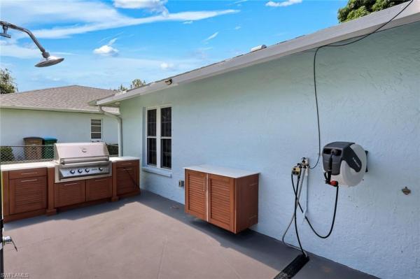 Cape Coral, 2212 7th St, Cape Coral, Florida 33990, image 1