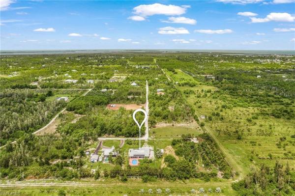Pine Island, 15474 Pembrooke Rd, Bokeelia, Florida 33922, image 2