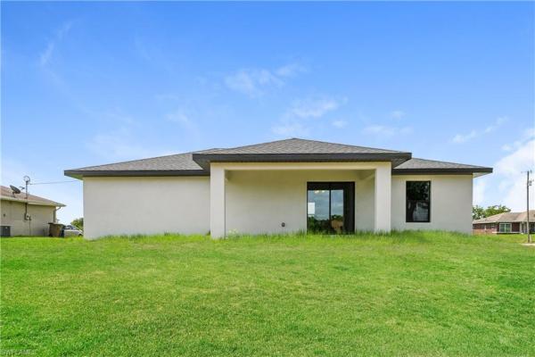 Lehigh Acres, 2714 SW 25th St, Lehigh Acres, Florida 33976, image 1