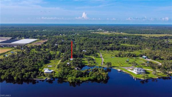 Alva Residential, 1821 Sunset Trl, Alva, Florida 33920, image 2