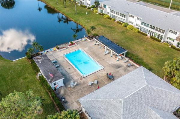 1453 Saddle Woode Dr #5E, Fort Myers, Florida 33919, image 2