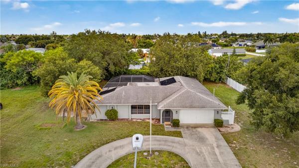 Cape Coral, 1634 Country Club Blvd, Cape Coral, Florida 33990, image 3