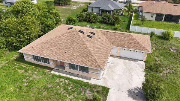 Cape Coral, 2815 26th Ter, Cape Coral, Florida 33993, image 3