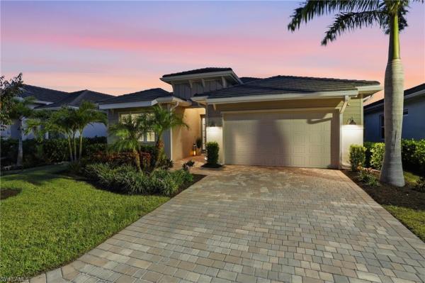 Seasons At Bonita, 28033 Captiva Shell Loop, Bonita Springs, Florida 34135, image 2