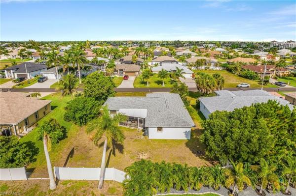 Cape Coral, 4321 19th Ave, Cape Coral, Florida 33914, image 3