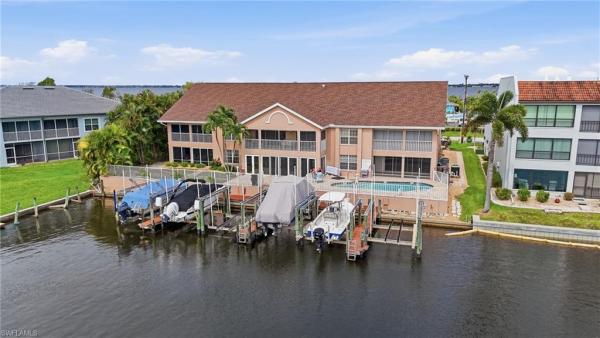 River View Of Cape Coral, 4206 20th Pl #105, Cape Coral, Florida 33904, image 2