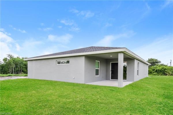 Lehigh Acres, 3109 SW 14th St, Lehigh Acres, Florida 33976, image 3