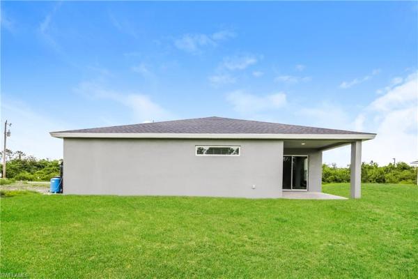 Lehigh Acres, 3109 SW 14th St, Lehigh Acres, Florida 33976, image 2