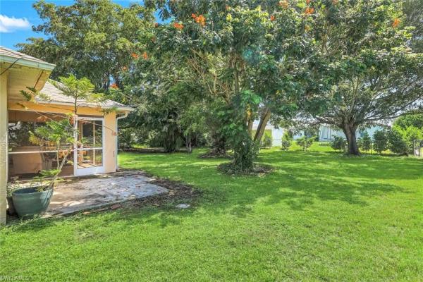 Cape Coral, 1015 4th Pl, Cape Coral, Florida 33990, image 3