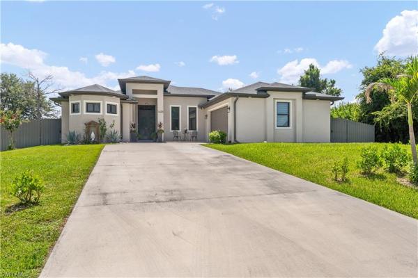 Lehigh Acres, 1405 S Bruce Ave, Lehigh Acres, Florida 33976, image 2