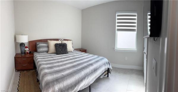 Stonewater, 479 Spring Hill Lake Loop, Cape Coral, Florida 33993, image 2
