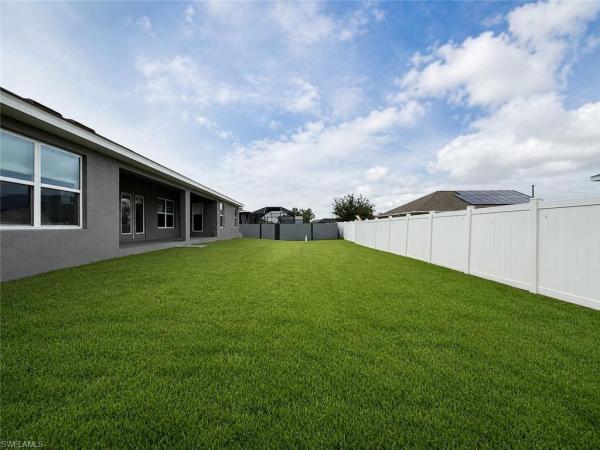 Cape Coral Residential, 1133 28th Ave, Cape Coral, Florida 33993, image 2