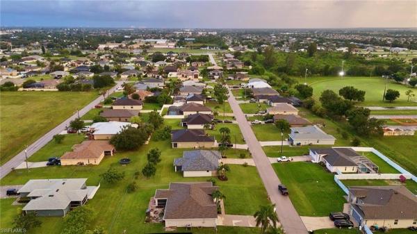 Cape Coral, 1305 22nd Pl, Cape Coral, Florida 33991, image 1