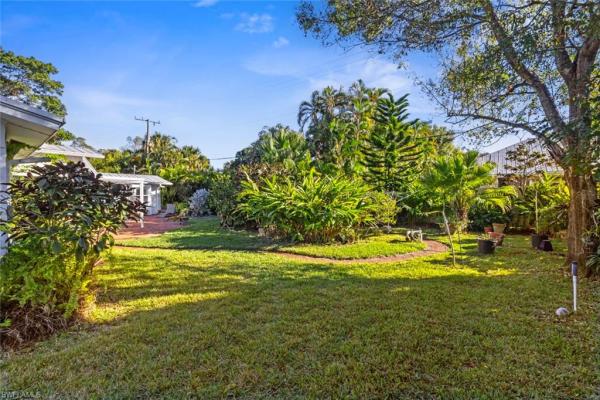 Valencia Terrace, 1348 Alcazar Ave, Fort Myers, Florida 33901, image 2