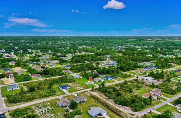 Lehigh Acres, 2801 W 42nd St, Lehigh Acres, Florida 33971, image 2