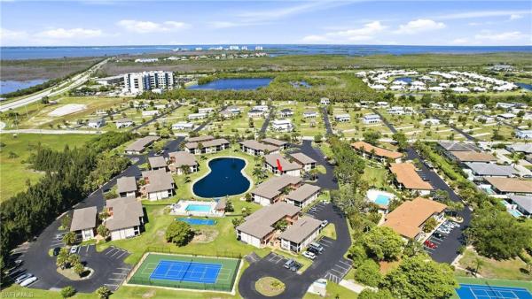 16881 Davis Rd #313, Fort Myers, Florida 33908, image 2