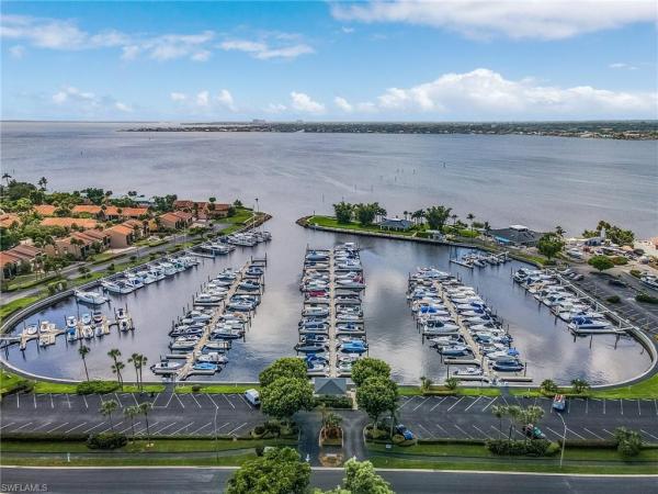 Harbortown, 4830 Springline Dr, Fort Myers, Florida 33919, image 1