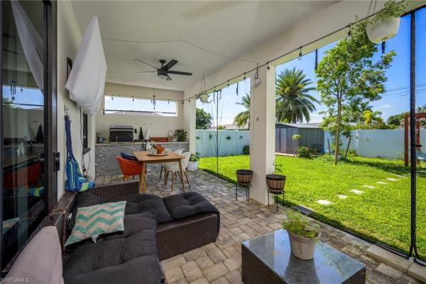 Cape Coral, 920 15th Ter, Cape Coral, Florida 33990, image 2