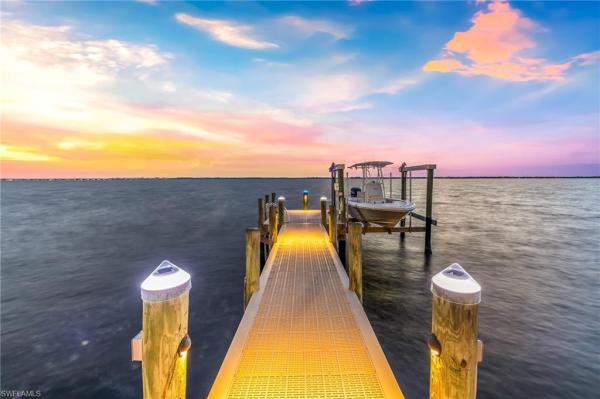 Fort Myers No HOA, 3552 Stuart Ct, Fort Myers, Florida 33901, image 1