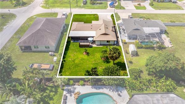 Fort Myers Shores, 13540 Marquette Blvd, Fort Myers, Florida 33905, image 3