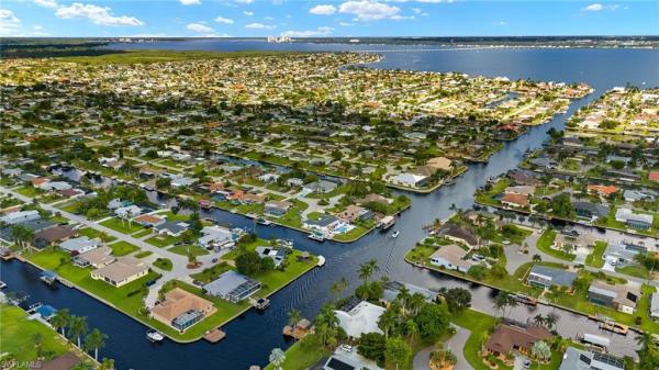 Cape Coral, 3021 17th Ave, Cape Coral, Florida 33904, image 2