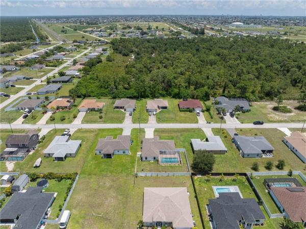Cape Coral Residential, 2522 18th Ave, Cape Coral, Florida 33993, image 1