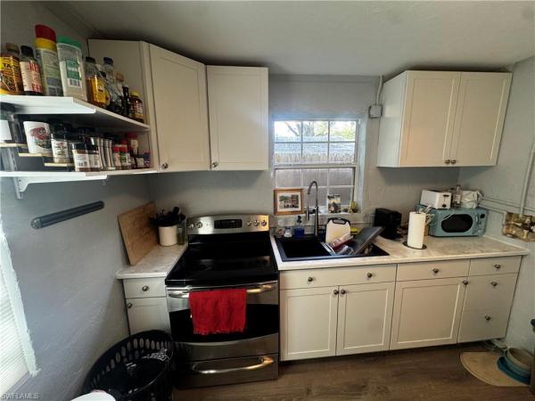 Bayside Park, 2060 Bayside Pkwy, Fort Myers, Florida 33901, image 3
