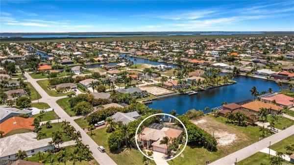 Cape Coral, 2601 39th Ter, Cape Coral, Florida 33914, image 2