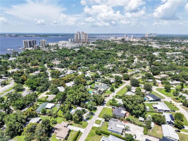 Edison Park, 1645 Ardmore Rd, Fort Myers, Florida 33901, image 2
