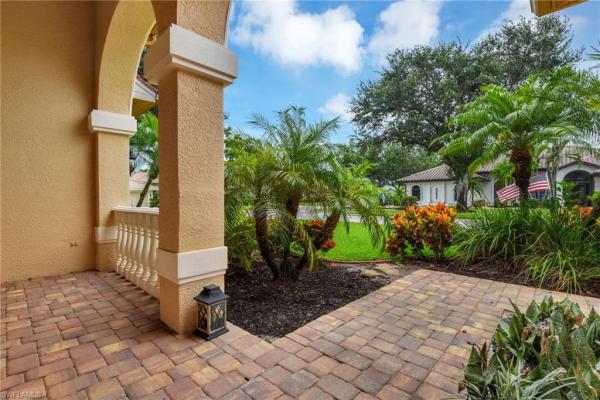 Mahogany Run South, 11620 Spoonbill Ln, Fort Myers, Florida 33913, image 2