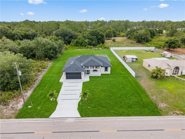 Lehigh Acres, 1506 N Richmond Ave, Lehigh Acres, Florida 33972, image 3