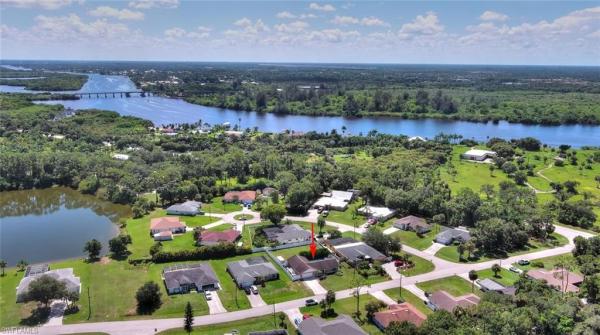 Timberbend, 17354 Tallulah Falls Rd, North Fort Myers, Florida 33917, image 2