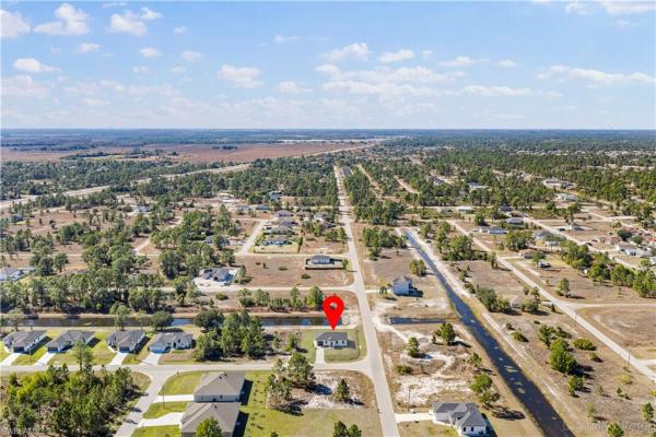 Lehigh Acres Residential, 1128 S Helen Ave, Lehigh Acres, Florida 33974, image 2